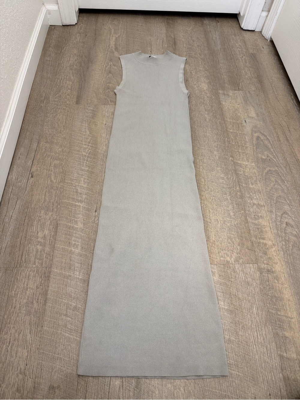 Zara Sleeveless Ribbed Maxi Dress in Light Gray